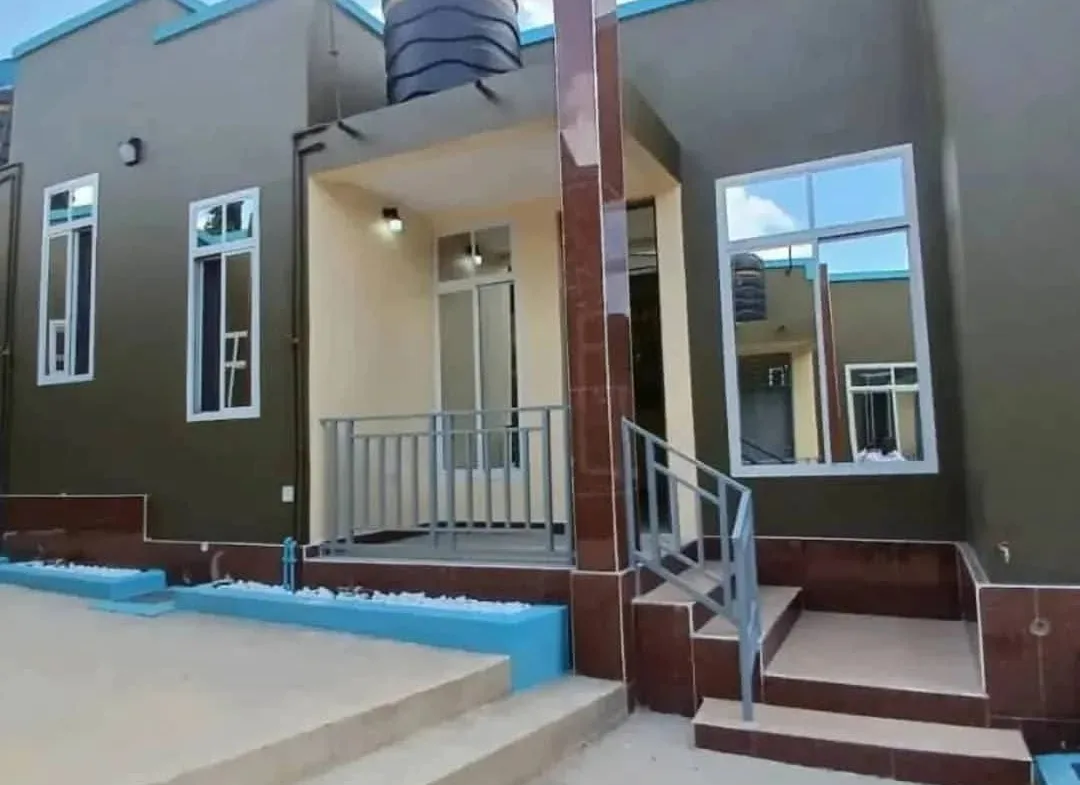 Vyumba 2 sebule jiko kibanda cha mkaa