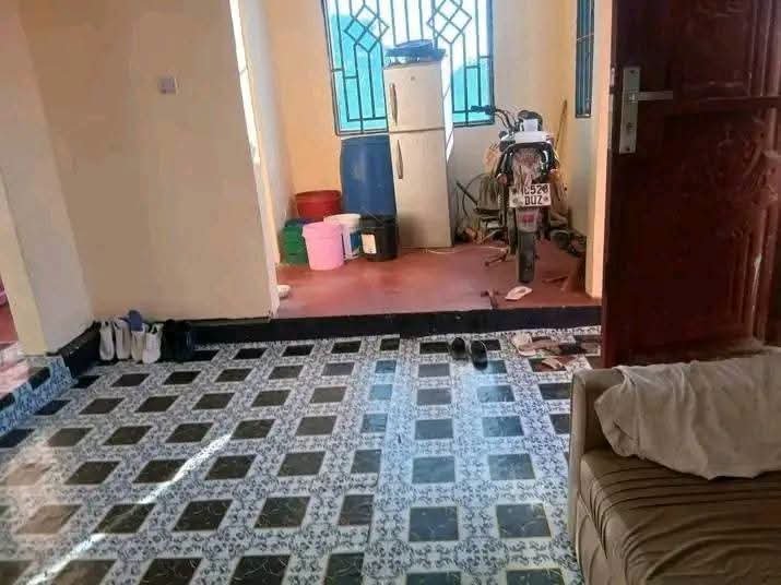 Nyumba inauzwa chanika dar es salaam