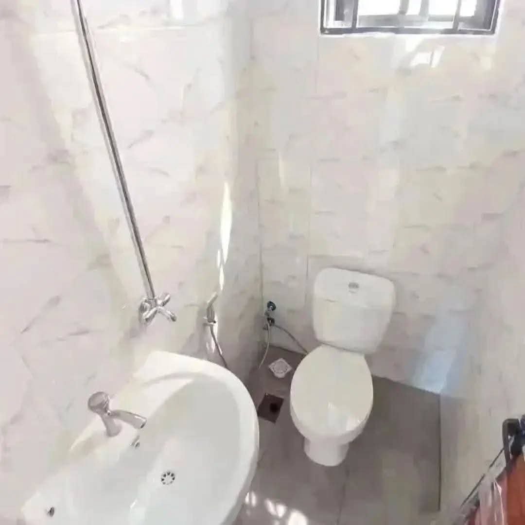 Vyumba 2 sebule jiko kimara mwisho