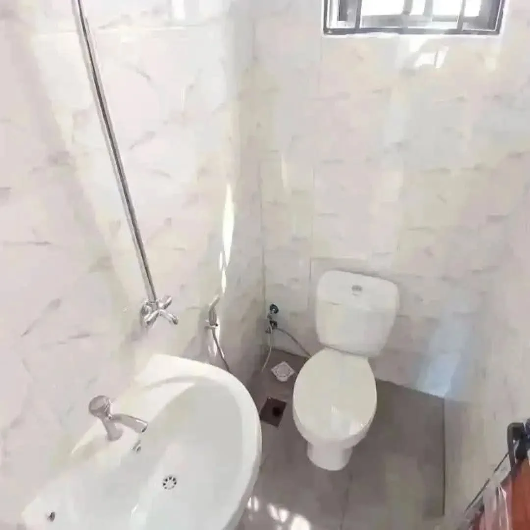 Vyumba 2 sebule jiko kimara mwisho