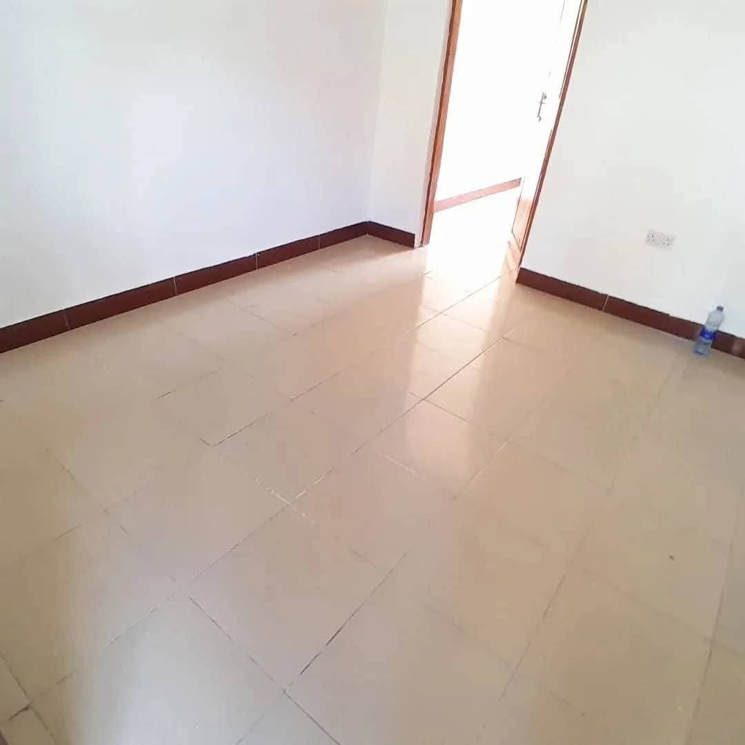 Chumba na sebule kwa msuguri