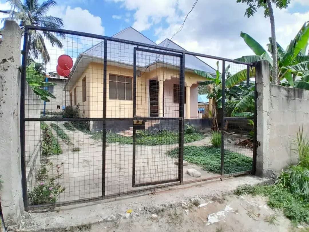 single room kwa msuguri