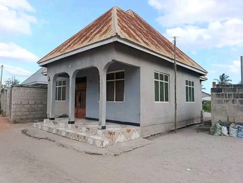 nyumba inauzwa Msongola